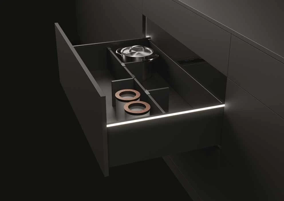 AvanTech YOU drawer system by Hettich: stylish details for maximum customization
